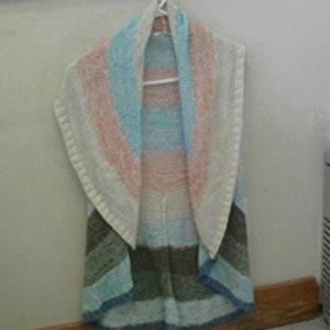 Cute cabi multicolored vest